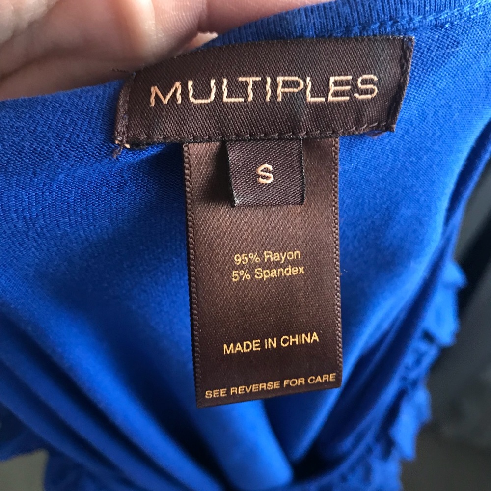 Multiples blue top - Picture 6 of 6